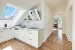 Drei Einheiten unter einem Dach: Modernes Familienhaus mit Garten in Augsburg-Hochzoll – Nebelhornstr. 58, 86163 Hochzoll-Süd, Augsburg – Vorschaubild 19