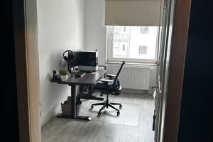 Attraktive 3-Zimmer-Wohnung mit gehobener Innenausstattung mit Balkon und EBK in Düsseldorf – Frankenstraße 26, 40476 Düsseldorf – Vorschaubild 3