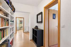 Gepflegte, frei werdende 3-Zimmer-Dachgeschosswohnung mit Privatgarten & Carport in Berlin-Karow – Florastr. 6, 13125 Karow, Berlin – Vorschaubild 6