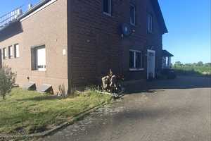 Ansprechendes Haus/Wohnung mit großem Garten in Voerde (Niederrhein) – Frankfurter Straße 345, 46562 Wesel (Kreis) – Vorschaubild 2
