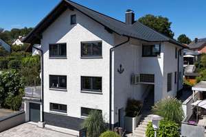 Zweifamilienhaus mit Top-Ausstattung | vielfältige Nutzungsmöglichkeiten | sofort bezugsfertig – Die vollständige Adresse der Immobilie erhältst du vom Anbieter., 64380 Roßdorf – Vorschaubild 1