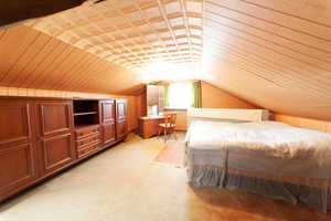 Urlaubsfeeling! Haus mit Wintergarten, riesiger Schwimm- und Fitnesshalle in Neuenhasslau! – Main-Kinzig-Kreis – Vorschaubild 33