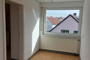 Schöne 3,5-Zimmer-Wohnung in Stuttgart-Stammheim – Die vollständige Adresse der Immobilie erhältst du vom Anbieter., 70439 Stammheim-Mitte, Stuttgart – Vorschaubild 10