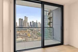 2-Zimmer Apartment mit Panorama Skyline-Blick – Europa Allee 11, 60327 Gallus, Frankfurt am Main – Vorschaubild 9