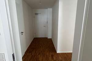 Süd-West EG Wohnung mit großer Terrasse, nähe Zentrum Ingolstadt – Die vollständige Adresse der Immobilie erhältst du vom Anbieter., 85051 Münchener Straße, Ingolstadt – Vorschaubild 11