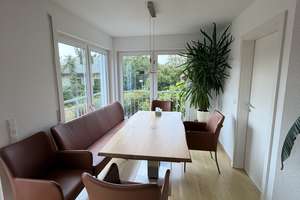 3,5-Zimmer-Wohnung mit Balkon, Garage & Keller in Stuttgart-Hofen – Hopfenseeweg 1, 70378 Hofen, Stuttgart – Vorschaubild 5