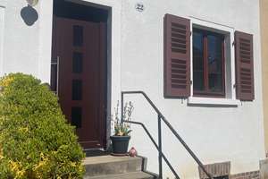 * TOP RH für Junge Familien! * ~  ruhige familäre Siedlung  ~ gr. sonniger s/w- Garten ~ – Die vollständige Adresse der Immobilie erhältst du vom Anbieter., 1237 Reick, Dresden – Vorschaubild 3