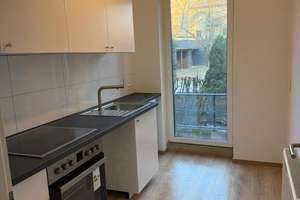 sonnige 4 Zimmerwohnung in Altglienicke – Köpenicker Straße 32, 12527 Schmöckwitz, Berlin – Vorschaubild 1