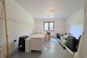 Bungalow als Bestand auf 1.253m² + Baugrundstück 819m² + 8.497m² Grünfläche – Die vollständige Adresse der Immobilie erhältst du vom Anbieter., 15838 Am Mellensee – Vorschaubild 15