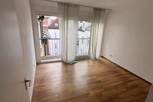 Lage, Lage, Lage, stilvolle Altbau-DG Wohnung in Neuhausen – Albrechtstr. 43, 80636 St. Vinzenz, München – Vorschaubild 4