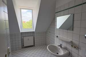 Helle, sanierte Wohnung in ruhiger Wohnanlage – 93055 Burgweinting-Harting, Regensburg – Vorschaubild 8