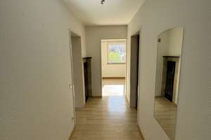 Uhlbacher Straße 161, 70329 Stuttgart – Uhlbacher Straße 161, 70329 Uhlbach, Stuttgart – Vorschaubild 3