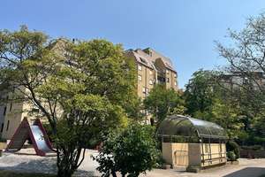 Ruhige 3,5 Zimmerwohnung am Waldrand – Die vollständige Adresse der Immobilie erhältst du vom Anbieter., 70195 Botnang-Süd, Stuttgart – Vorschaubild 2