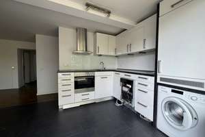 MODERNE TRIFFT ALTBAU-CHARME! _ 4 RÄUME, 2 BÄDER, EINBAUKÜCHE U. DACHTERRASSE IM HERZEN DÜSSELDORFS! – 40476 Golzheim, Düsseldorf – Vorschaubild 11