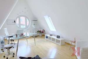 Exklusive Stadtmaisonette mit Loftcharakter (möbliert) – Die vollständige Adresse der Immobilie erhältst du vom Anbieter., 81377 Am Waldfriedhof, München – Vorschaubild 5