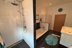 komplett saniertes und renoviertes  2 Familienhaus mit Garten Nahe Schloss Rheydt – Mönchengladbach – Vorschaubild 9
