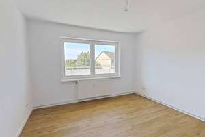 Lichtdurchflutete 3-Zimmer-Wohnung mit BALKON – Ahornweg 1, 25436 Uetersen – Vorschaubild 3