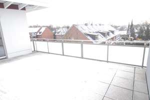 TRAUMHAFTE PENTHOUSEWOHNUNG! 3 Zimmer, offener Wohn-/Essbereich, riesige Dachterrasse! – Fasanenweg 43, 22851 Norderstedt – Vorschaubild 7