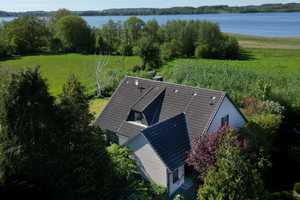 Großzügiges Ein- bis Zweifamilienhaus an der Schlei mit Renovierungsbedarf – Rendsburg-Eckernförde (Kreis) – Vorschaubild 2