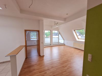 Gemütliche DG-Wohnung mit Balkon