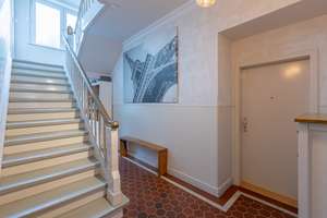 Ein einzigartiges Art Nouveau Mehrfamilienhaus mit 6 Parteien im beliebten Höhscheid – Die vollständige Adresse der Immobilie erhältst du vom Anbieter., 42657 Burg/Höhscheid, Solingen – Vorschaubild 3