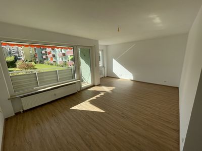 Nähe Wildpark: Helle 3,5-Zimmer-Wohnung in Schweinfurt