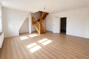 Charmante 2‑Raum‑Maisonette – mit großzügigem Wohnbereich – 39108 Stadtfeld Ost, Magdeburg – Vorschaubild 2