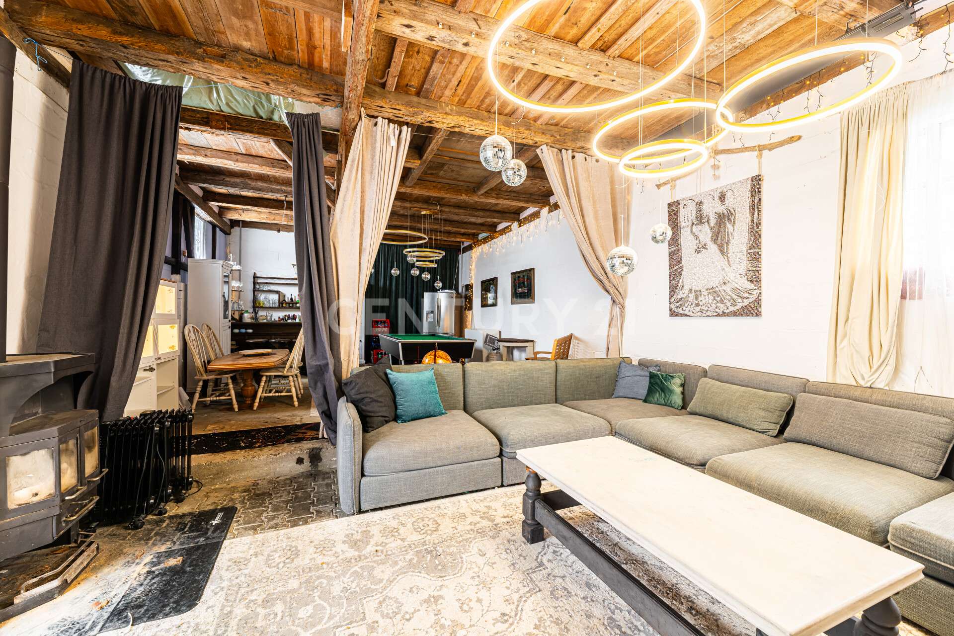 Immobilie in Leinburg - Großzügiges Wohnhaus mit Einliegerwohnung, Scheune und Ausbaupotenzial - Bild 12