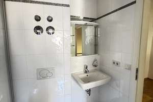 Maisonette-Wohnung mitten in der Altstadt von Regensburg, in Richtung Innenhof – Spiegelgasse 2, 93047 Innenstadt, Regensburg – Vorschaubild 11