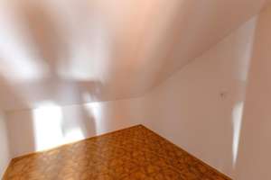 Eigennutzer und Kapitalanleger aufgepasst! Dreifamilienhaus in ruhiger Lage von Steinkirchen – Die vollständige Adresse der Immobilie erhältst du vom Anbieter., 85293 Reichertshausen – Vorschaubild 28