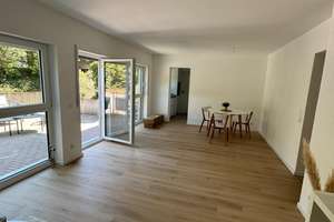 **Wunderschöne 2 Zimmer Wohnung mit großer Terrasse, EBK und PKW Stellplatz** – Langgasse 57, 88662 Überlingen – Vorschaubild 3