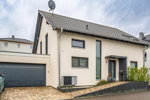 Neuwertiges EFH in ruhiger Sackgasse mit Garten, PV und Wärmepumpe – Die vollständige Adresse der Immobilie erhältst du vom Anbieter., 74252 Massenbachhausen – Vorschaubild 6