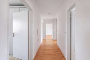 Großzügige 4-Zimmerwohnung mit viel Potenzial und 2 Balkonen – Die vollständige Adresse der Immobilie erhältst du vom Anbieter., 80686 Sankt Ulrich, München – Vorschaubild 6