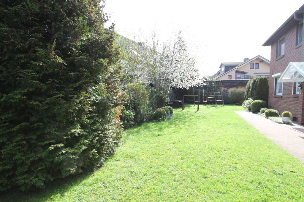 Immobilie in Bargteheide - moderne & helle 2,5-Zimmer Eigentumswohnung * Balkon & Loggia * in zentraler Lage von Bargteheide - Bild 3