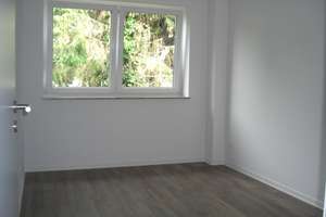 Neuwertige 3-Raum-Wohnung mit Balkon und Einbauküche in Hamburg-Neugraben-Fischbek – Cuxhavener Straße 306, 21149 Neugraben-Fischbek, Hamburg – Vorschaubild 4