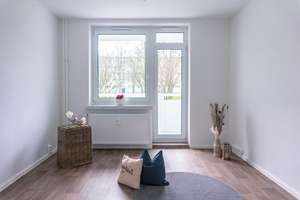 Tolle 2-Raum-Wohnung in schöner Wohnlage mit Balkon – C.-v.-Ossietzky-Str. 163, 9127 Gablenz, Chemnitz – Vorschaubild 3