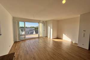 Erstbezug: Moderne 3-Zimmer Wohnung mit Balkon im 4. OG inkl. 2 Bäder, TG und EBK in Darmstadt – Eschollbrücker 10, 64283 Mitte, Darmstadt – Vorschaubild 2