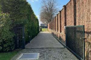 Individuelles Gebäudeensemble an den Rheinauen – Die vollständige Adresse der Immobilie erhältst du vom Anbieter., 40547 Lörick, Düsseldorf – Vorschaubild 4