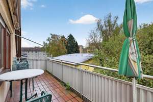 Zwei Balkone, vier Zimmer, beste Lage – Ihr neues Zuhause in Weiherfeld-Dammerstock – Die vollständige Adresse der Immobilie erhältst du vom Anbieter., 76199 Weiherfeld-Dammerstock, Karlsruhe – Vorschaubild 15