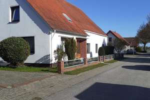 Zweifamilienhaus mit Werkstatt, Baugrundstück, großer Garten – Wiesenstraße 13, 49152 Bad Essen – Vorschaubild 2
