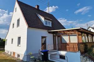 Wohnen mit Charakter: Großzügiges Haus in Burgau – Agnesstraße 12, 89331 Burgau – Vorschaubild 4
