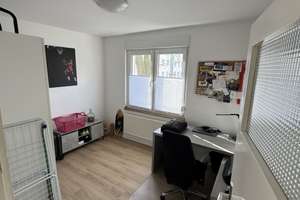 Property thumbnail 9