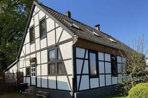 Einfamilienhaus (Fachwerk) in Dortmund-Oespel – Die vollständige Adresse der Immobilie erhältst du vom Anbieter., 44149 Oespel, Dortmund – Vorschaubild 3
