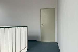 Großzügige Wohnung in Wuppertal-Heckinghausen – Die vollständige Adresse der Immobilie erhältst du vom Anbieter., 42289 Heckinghausen, Wuppertal – Vorschaubild 2