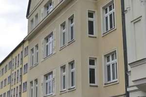 Attraktive 3-Zimmer-Dachgeschosswohnung mit Balkon Stadtfeld Ost – Freiligrathstraße 9, 39108 Stadtfeld Ost, Magdeburg – Vorschaubild 1