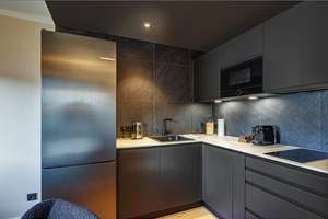 Möbliert: Modernes und gut geschnittenes Apartment – Die vollständige Adresse der Immobilie erhältst du vom Anbieter., 81371 Sendlinger Feld, München – Vorschaubild 2
