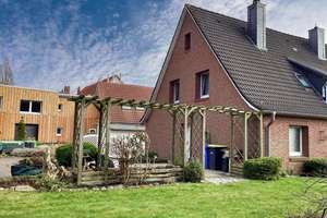 Einfamilienhaus mit Ausbaureserve – Die vollständige Adresse der Immobilie erhältst du vom Anbieter., 27478 Cuxhaven – Vorschaubild 4