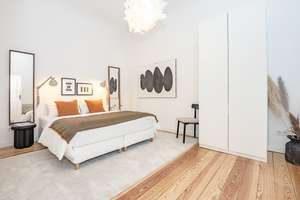 Sanierte 2 Zimmerwohnung in Bestlage von Charlottenburg – Die vollständige Adresse der Immobilie erhältst du vom Anbieter., 10629 Charlottenburg, Berlin – Vorschaubild 1