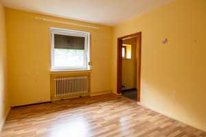 *** NEUER PREIS - NEBENGEBÄUDE und GUTE LAGE für FAMILIEN - BEZUGSFREI - GARAGE *** – Delmenhorst – Vorschaubild 6