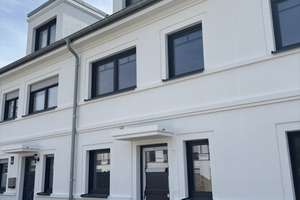 °Ihr neues Zuhause° mit 6 Zimmern, 2 Bädern + Gäste-WC, KFW 40 (QNG-Standard) PV-Anlage mit Keller – Die vollständige Adresse der Immobilie erhältst du vom Anbieter., 41065 Lürrip, Mönchengladbach – Vorschaubild 2